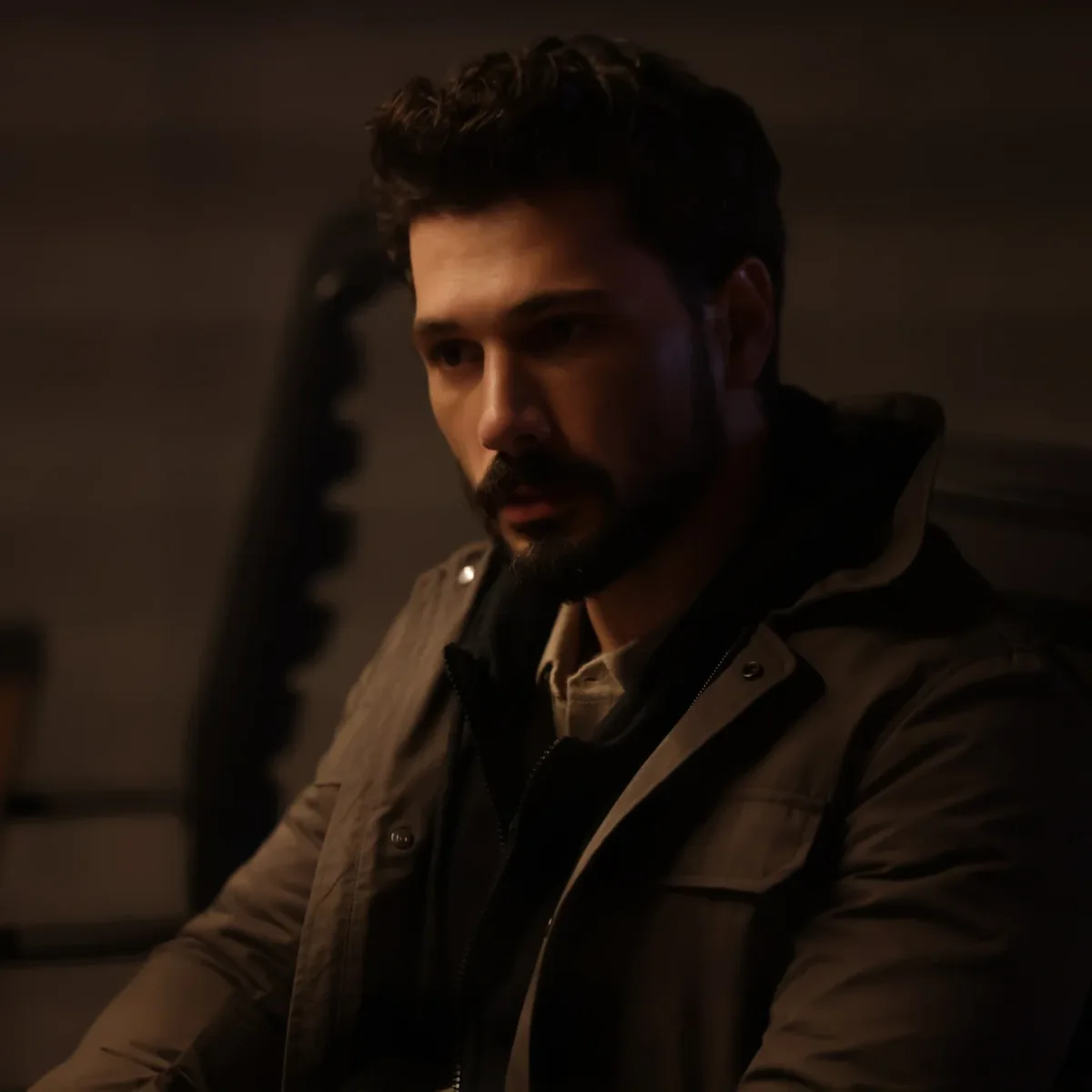  “Yeraltı” zirvəyə yüksəldi