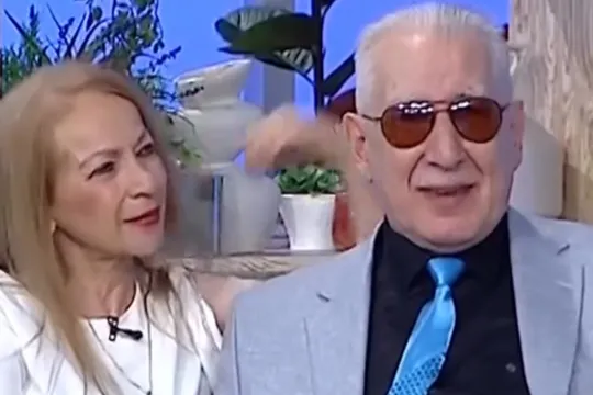 Əməkdar artist 5 il sonra bacısını gördü