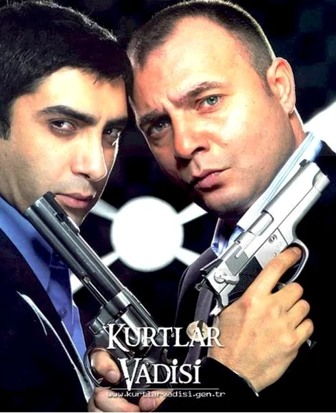 Bu obrazlar “Kurtlar vadisi”ni xatırlatdı