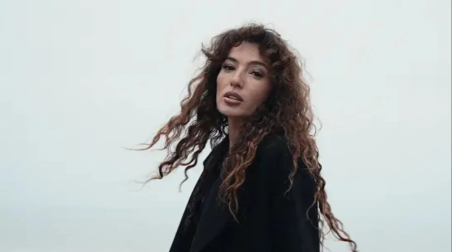 Dilarə “Gecə”ni təqdim etdi