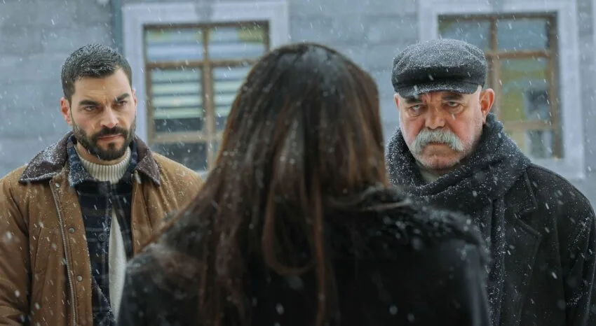 “Veliaht” Qarsa vida edir…