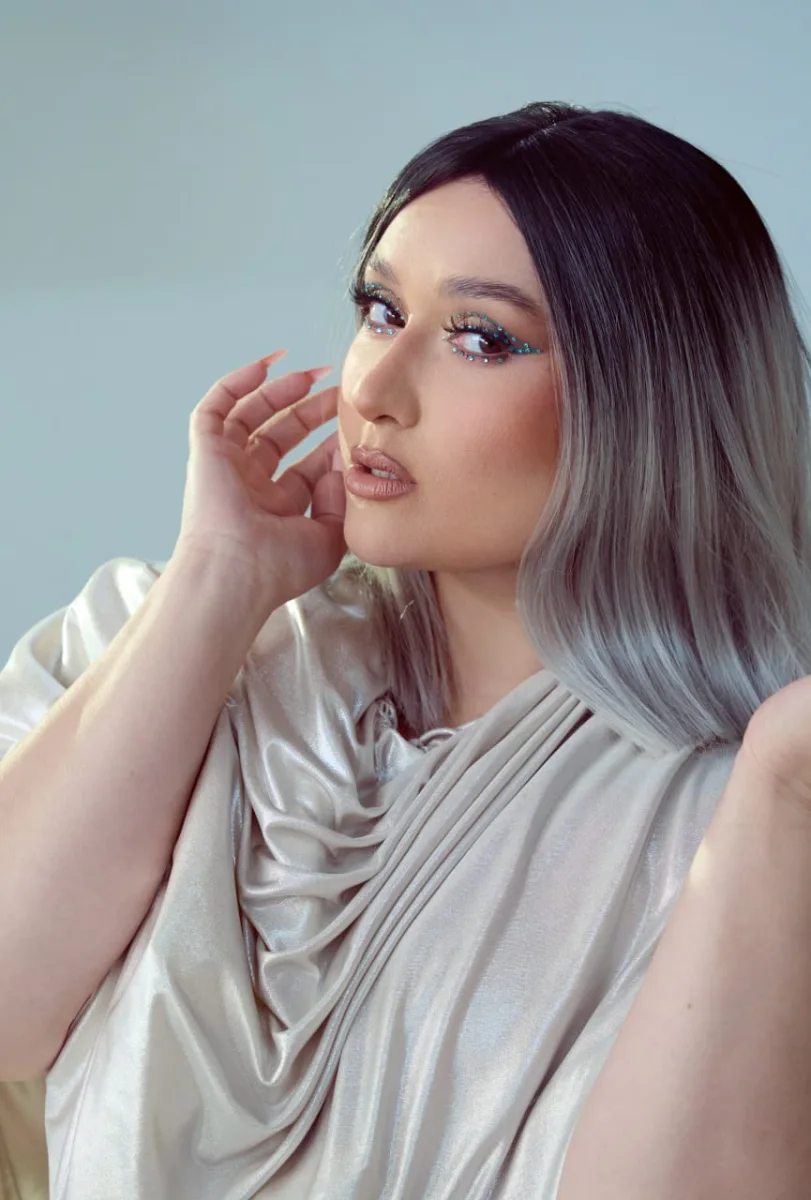 Nərmin elçilərinin sayını itirib, sevənlərinə səsləndi