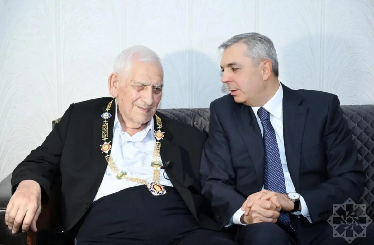 Nəriman Həsənzadəyə ordeni təqdim edildi - Fotolar