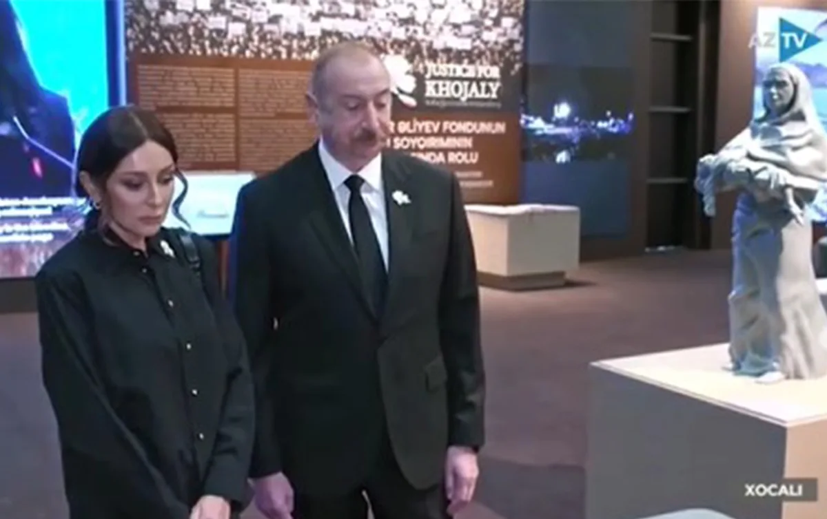 Prezident ailəsi ilə Xocalı Soyqırımı Memorialının açılışını etdi - Video - Yenilənib