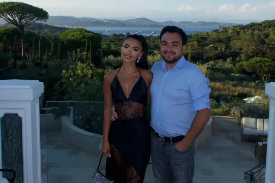 Leyla həyat yoldaşından ayrılır