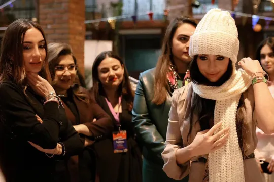 Prezidentin ailəsi qadın sahibkarlara belə dəstək oldu - Fotolar