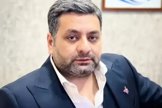 Elcan da Dubaydan qayıda bilmir