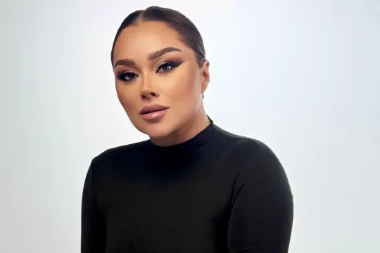 “Yemək baxımından zəif insanam”