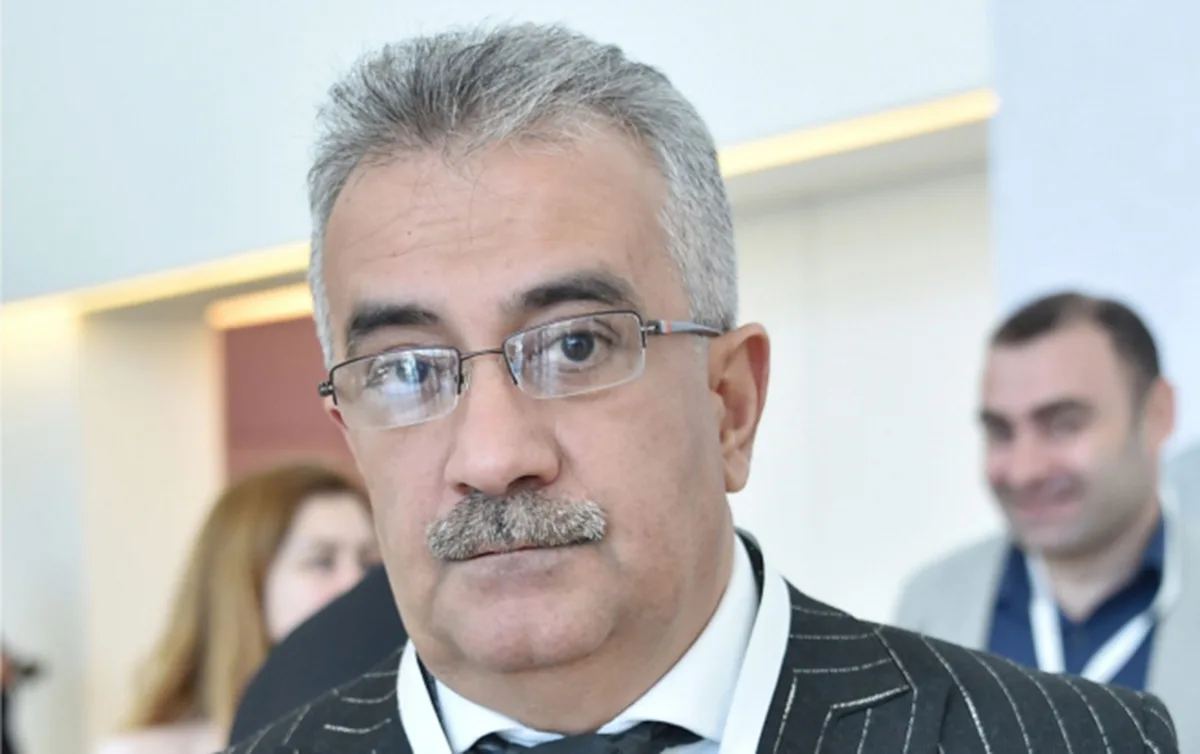 Aktrisa direktoru məhkəməyə verdi - Töhməti ləğv etdirdi