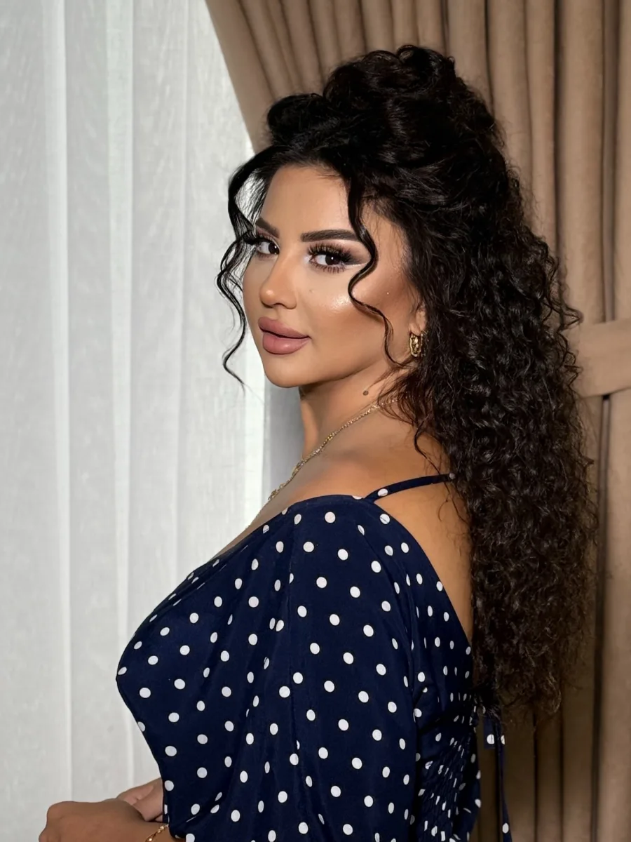 Xəyalə boşanıbmış...