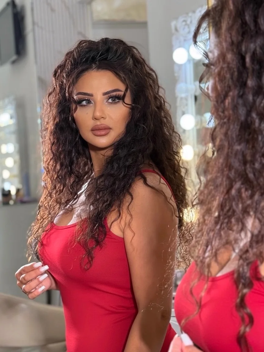 Xəyalə boşanıbmış...