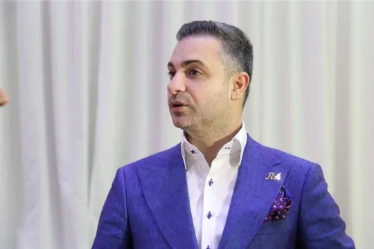 “Dünya səhnəsinə çıxmağı arzulamamışam”