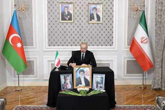 Prezident İran səfirliyinə gedib başsağlığı verdi - Fotolar