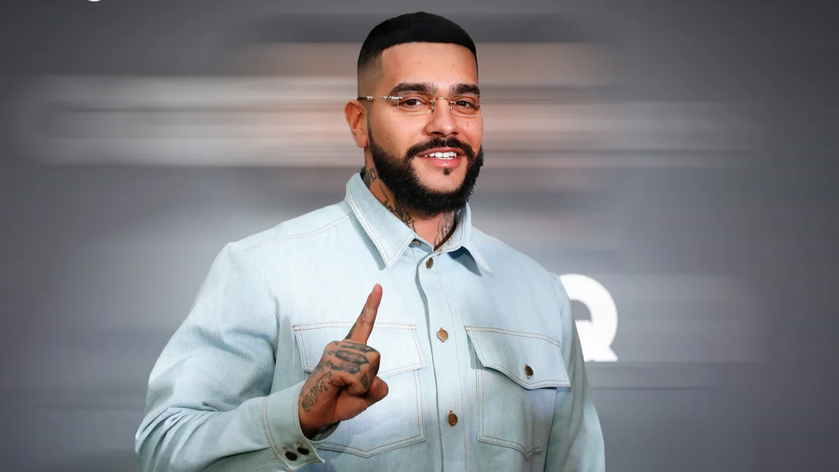 Timati ziyanın yarısından dönmək istəyir