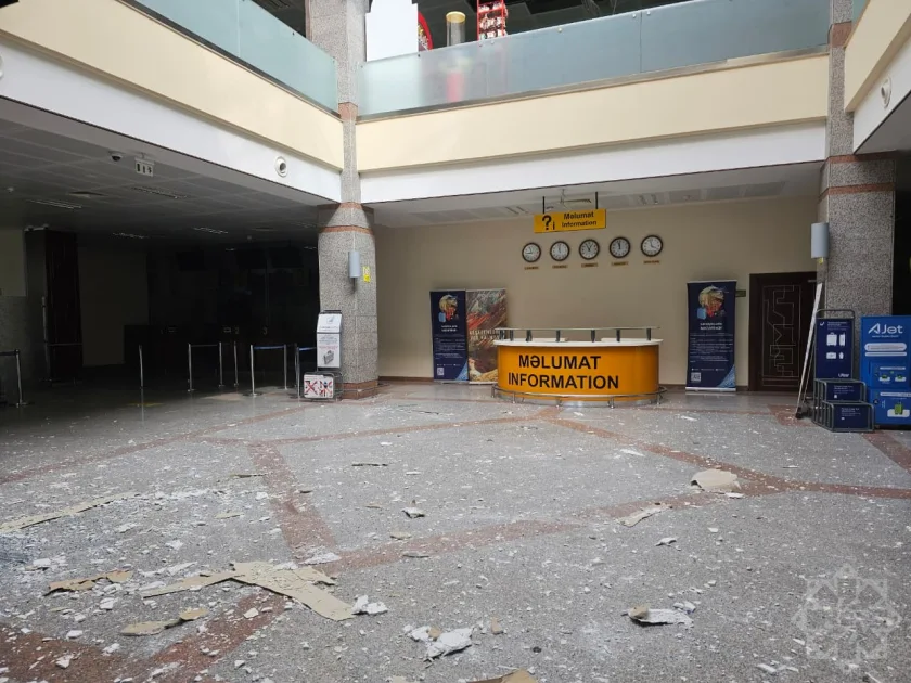 Vurulan Naxçıvan aeroportunun içindən - Video - Fotolar