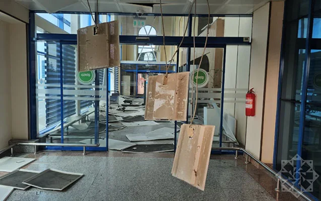 Vurulan Naxçıvan aeroportunun içindən - Video - Fotolar