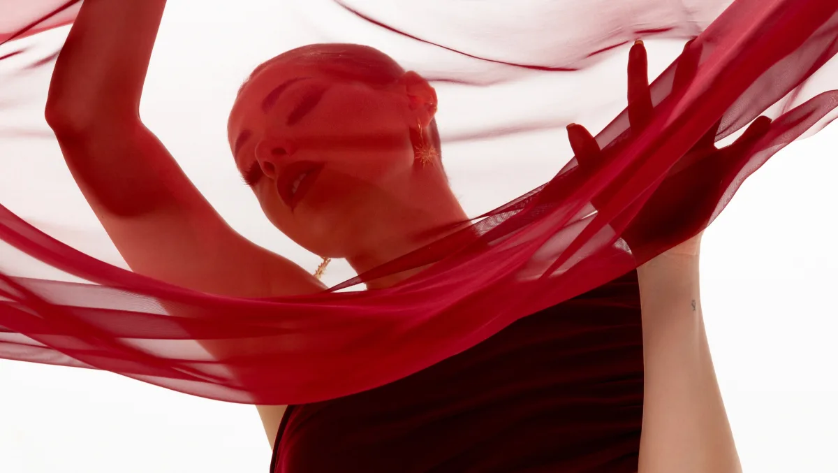 Efendinin yeni seçimi: Şərq, yoxsa Qərb?