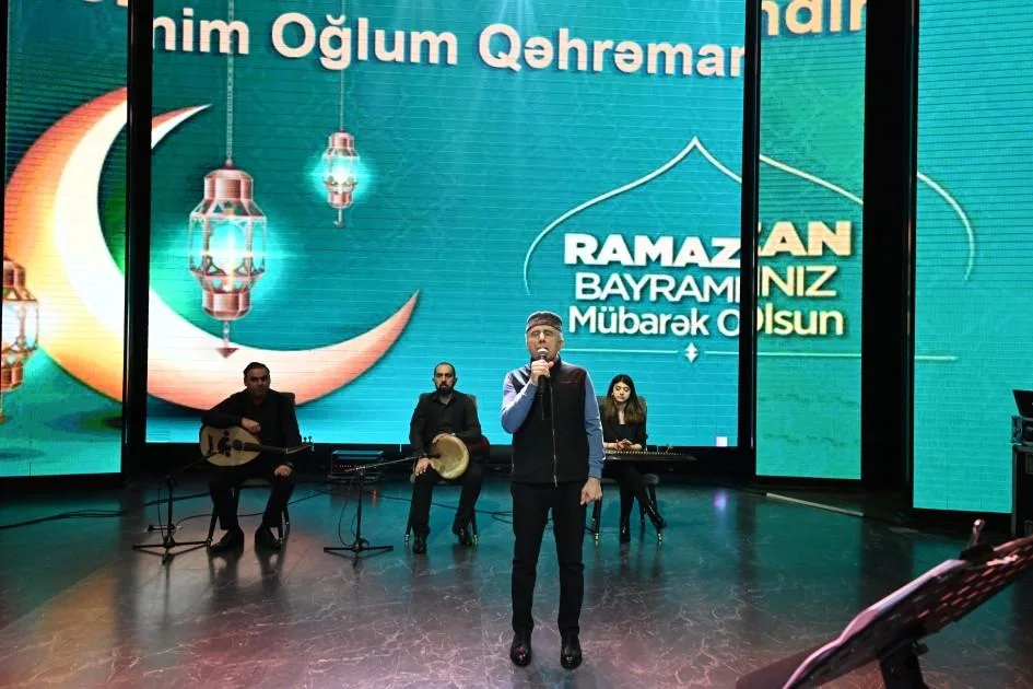 Leyla Əliyeva şəhid anaları ilə iftar süfrəsində - Fotolar