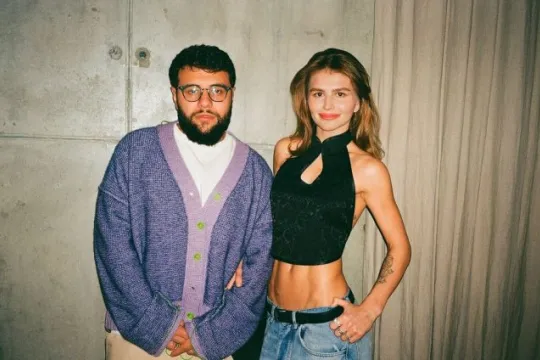 Keçmiş sevgilisindən Navaiyə atmaca