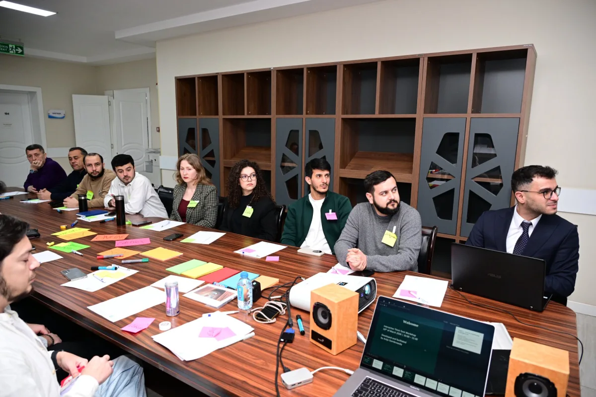 MİA-da “Vizual təsirin gücləndirilməsi” mövzusunda vörkşop