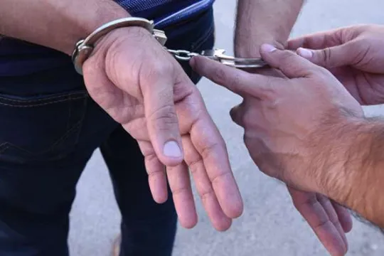 “TikTok”da əxlaq normalarına uyğun olmayan məzmun yayan şəxs saxlanılıb