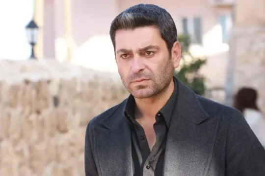 Bir bölümdən 2 milyon qazanır