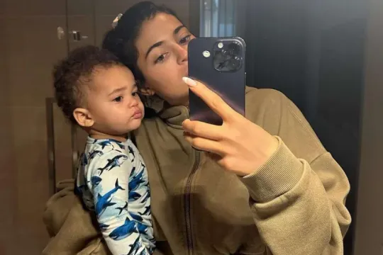 Kayli üçüncü uşağını dünyaya gətirmək istəyir