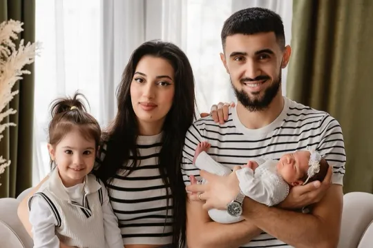 Toral Bayramovdan qızına sürpriz!