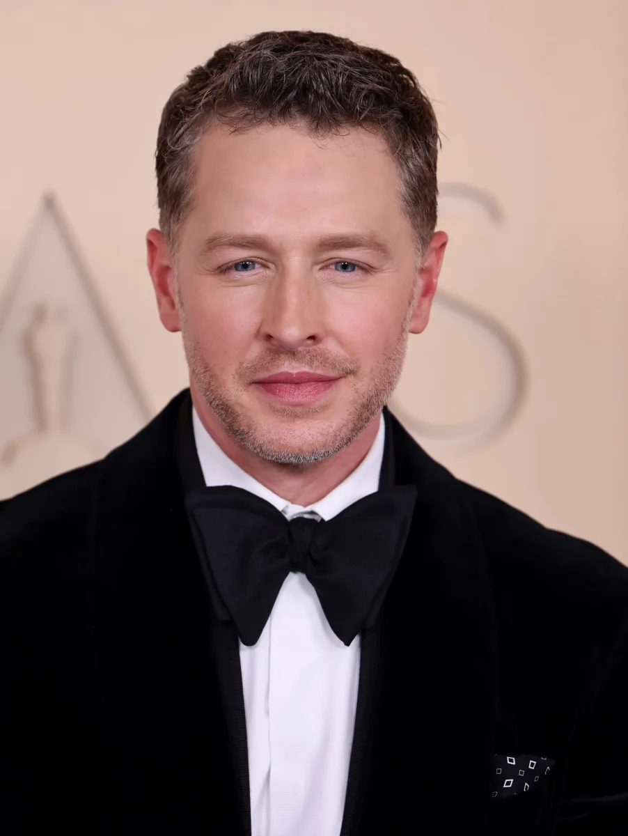 Oskarlıq qırmızı xalı geyimləri...