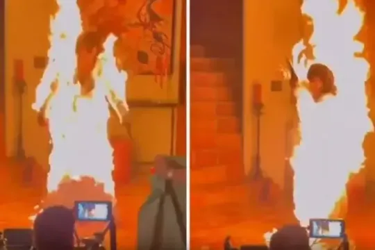 Keti Perrinin klipində yanğın çıxdı