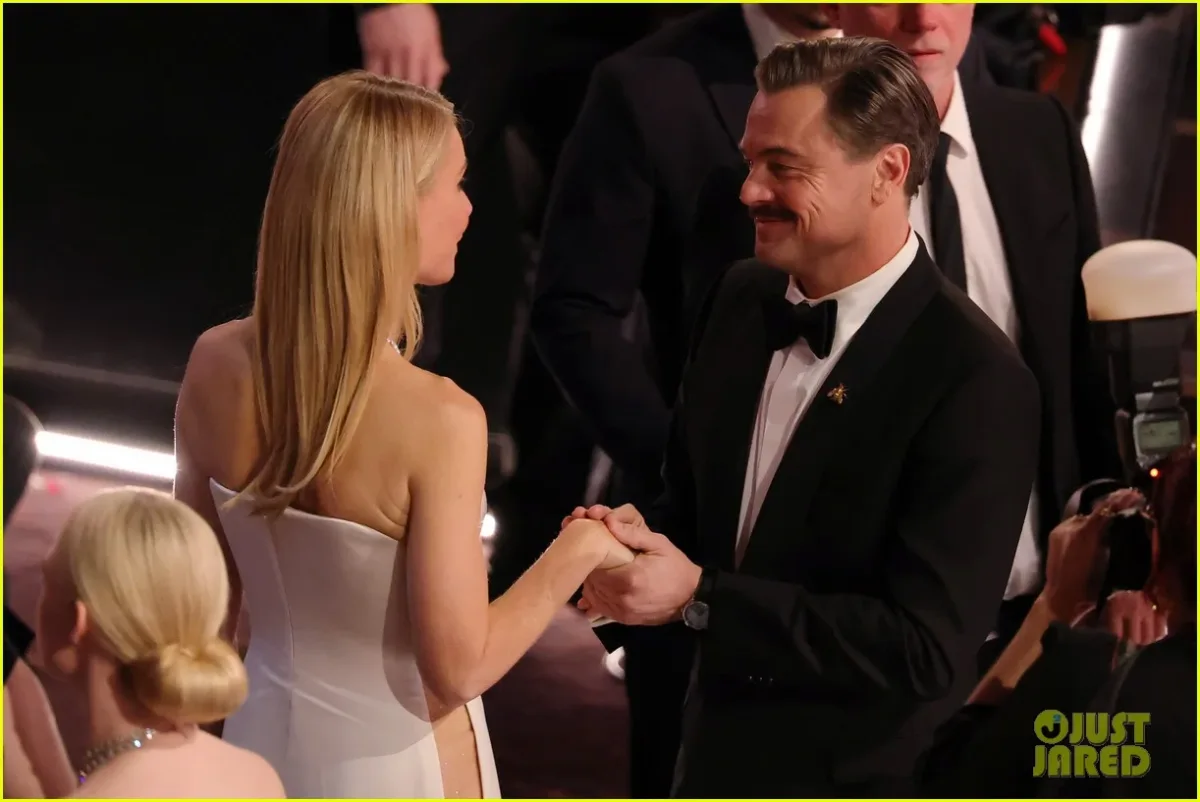 30 ildən sonra görüşdülər