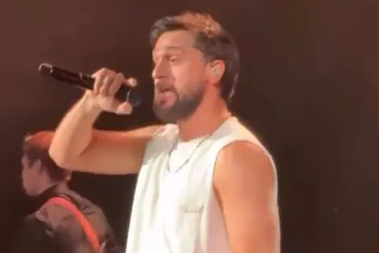 Coni İstanbulda konsert verdi