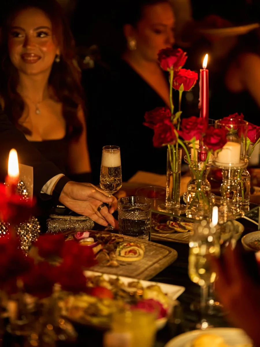 Aynişanın ad günündən yeni görüntülər