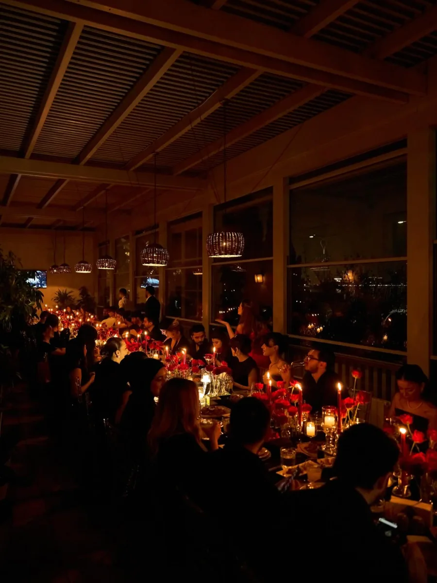 Aynişanın ad günündən yeni görüntülər