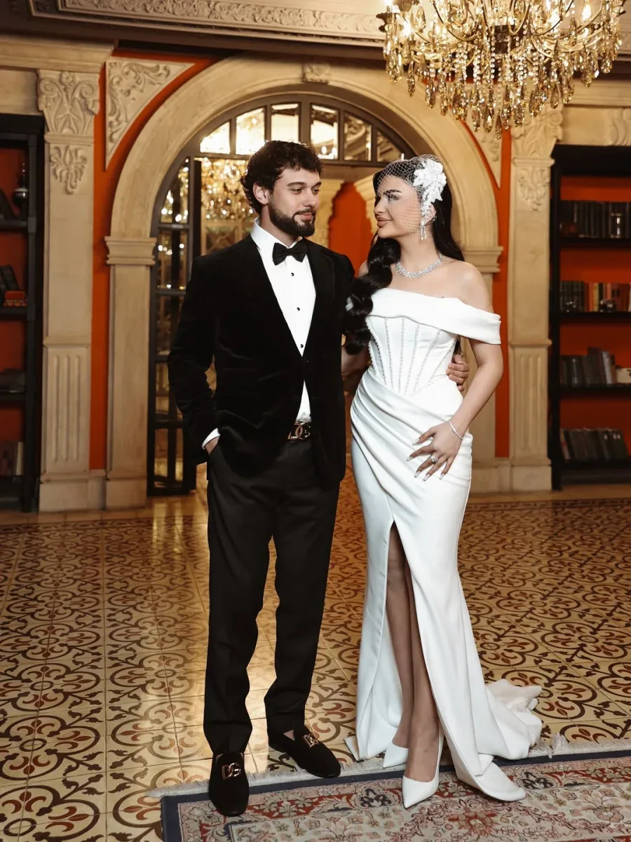 Yeni nişanlanmışdılar, ayrıldılar