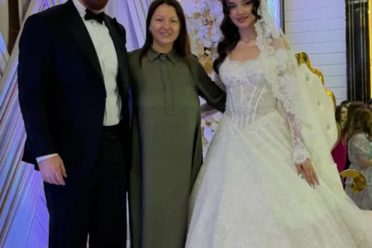 Boks millimizin üzvü evləndi