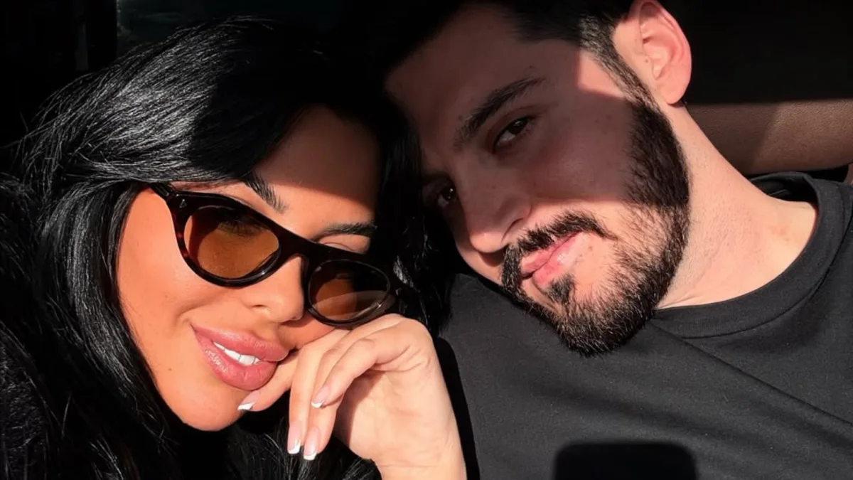 Nagehan sevgilisi ilə paylaşım etdi