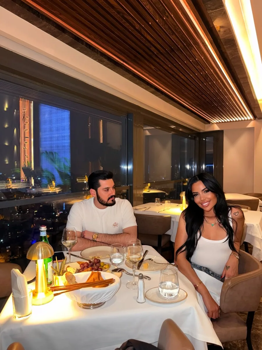 Nagehan sevgilisi ilə paylaşım etdi