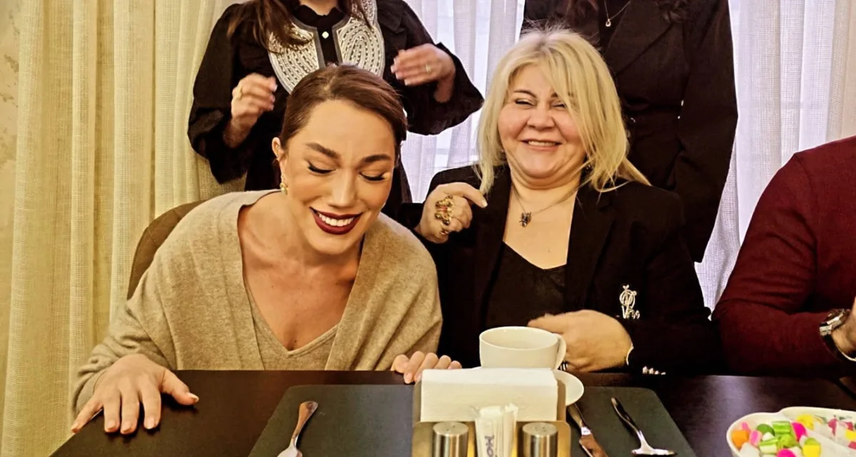 Aygün Səmədzadənin keyfi kökdür