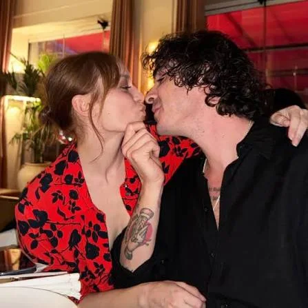 Sevgilisi ilə dava edən aktrisanı polisə verdilər