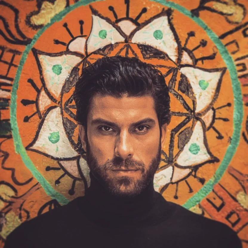 Nəsrinin partnyoru bəlli oldu