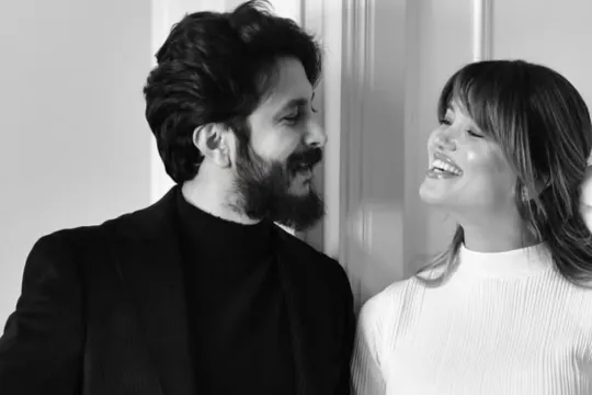 Nəzrinlə Mərdanın qızı dünyaya gəldi