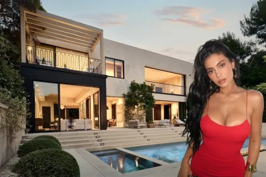 Kayli villasını 20 milyona satır