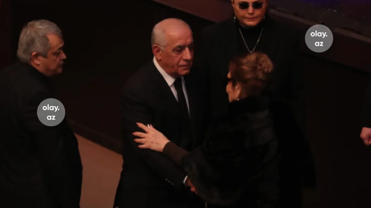 Baş nazir vida mərasimində