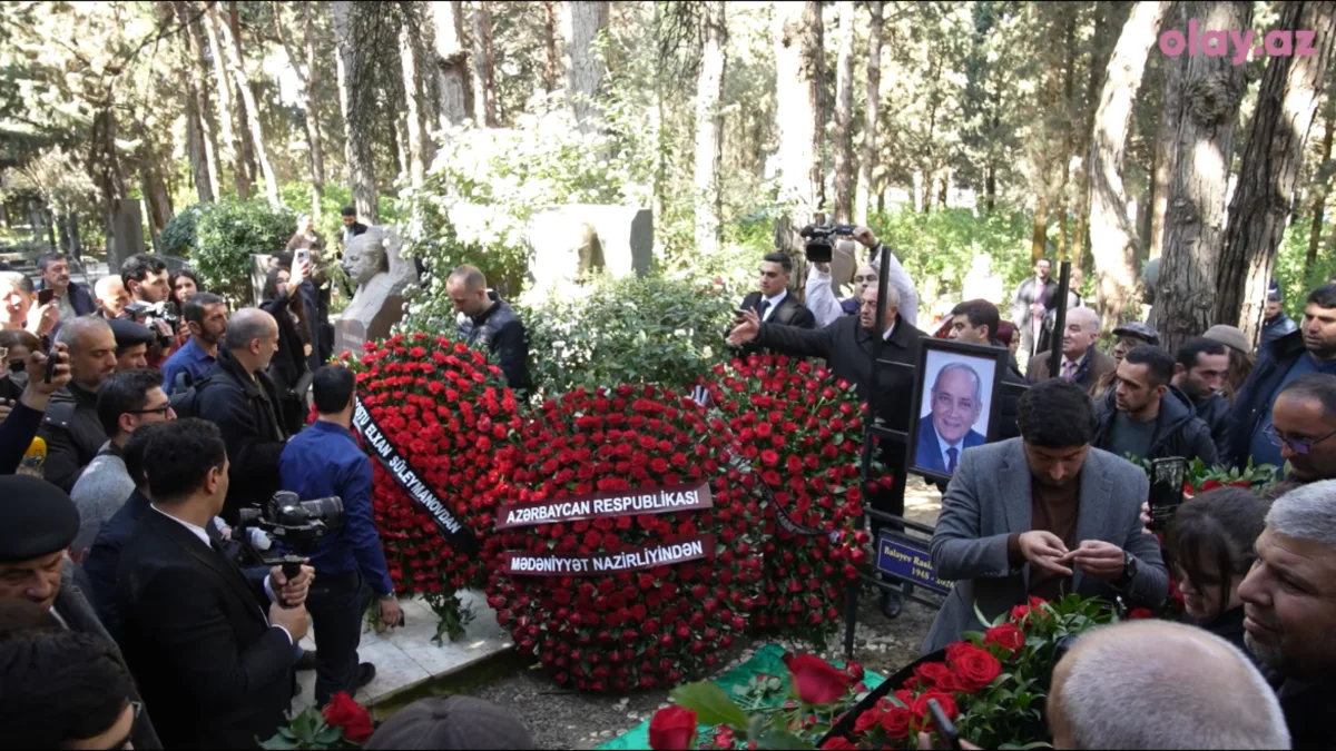 “Nəsimi”nin dəfni…