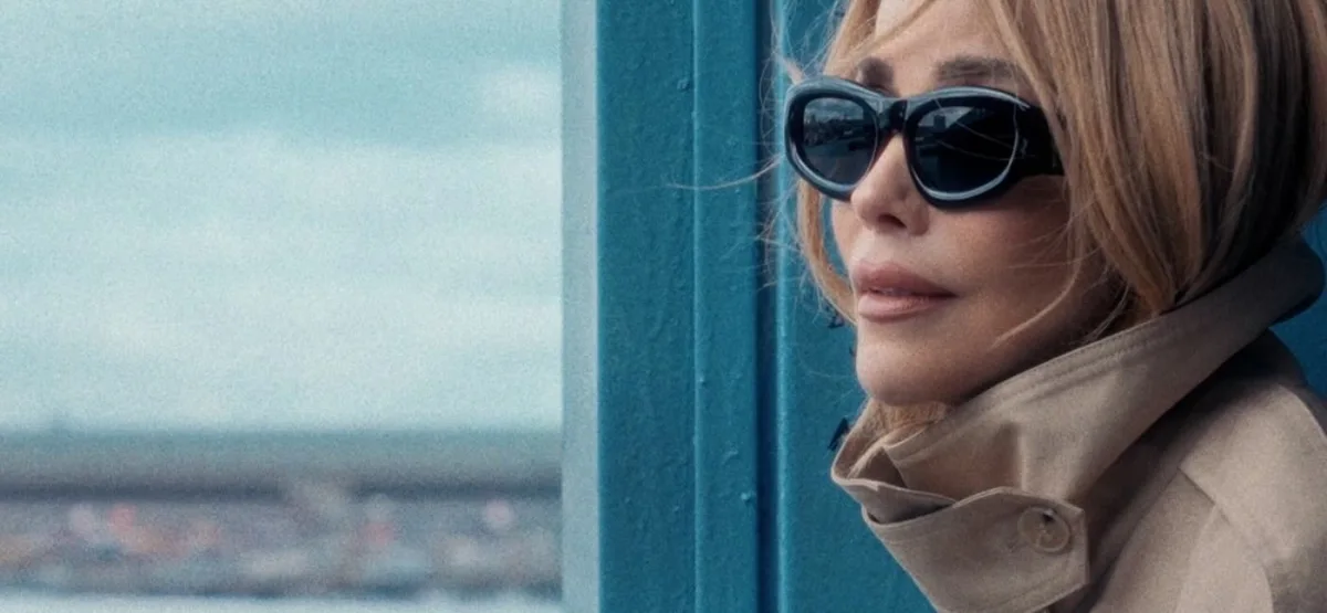 “Bəzən təkliyimi ört-bastır etməsi ilə də çox sevdirdi...”