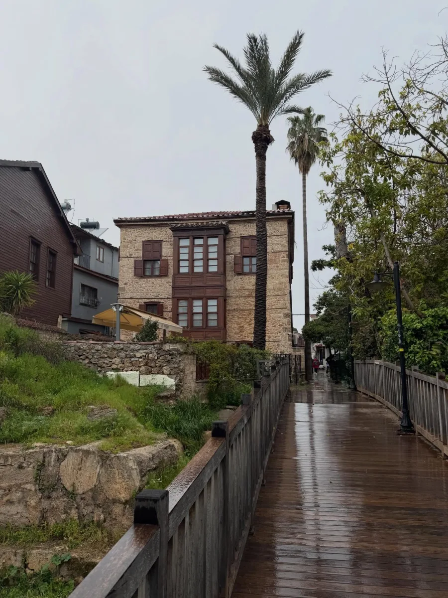 Zamiqin oğlu ilə Antalya tətili