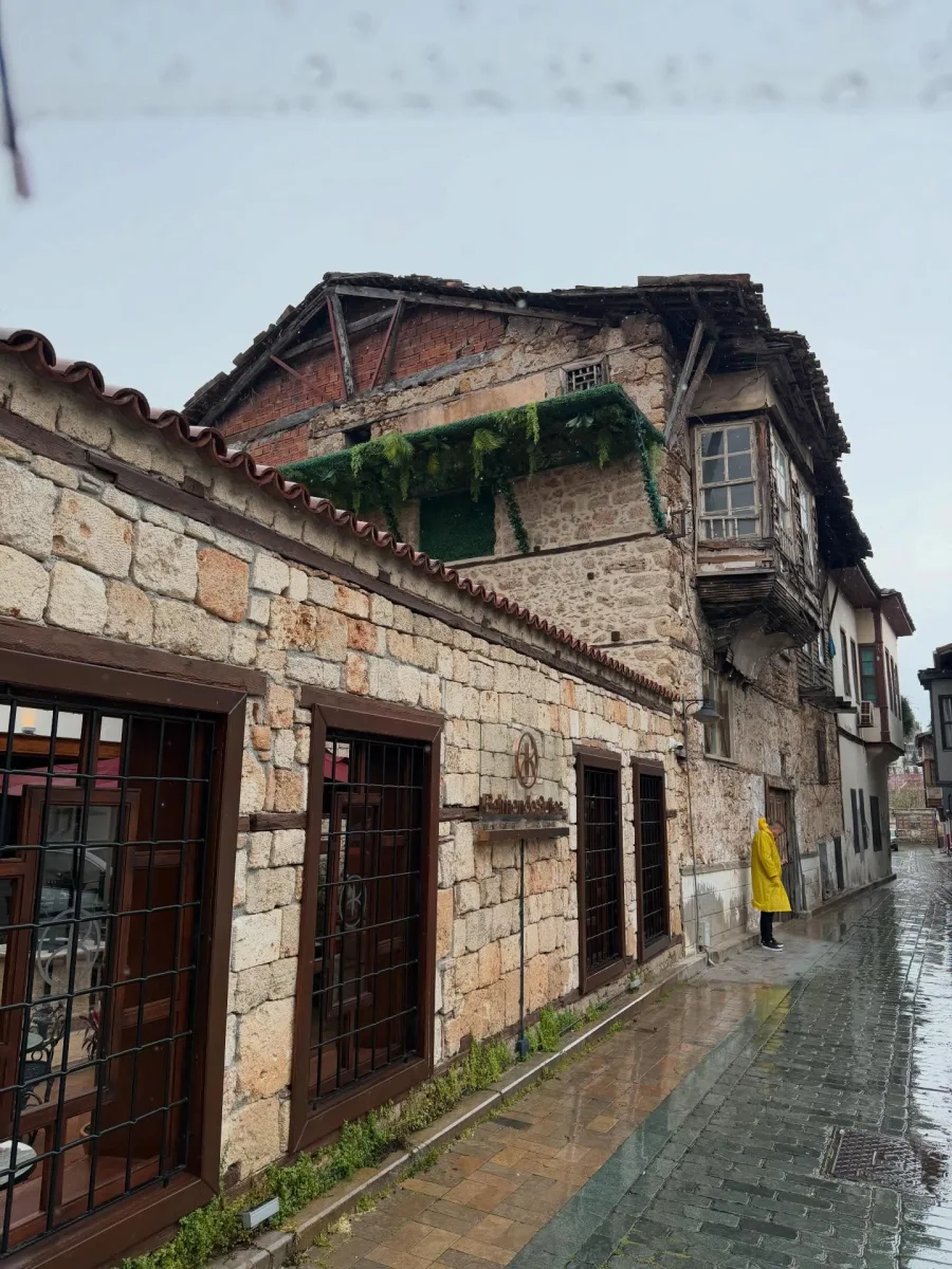 Zamiqin oğlu ilə Antalya tətili