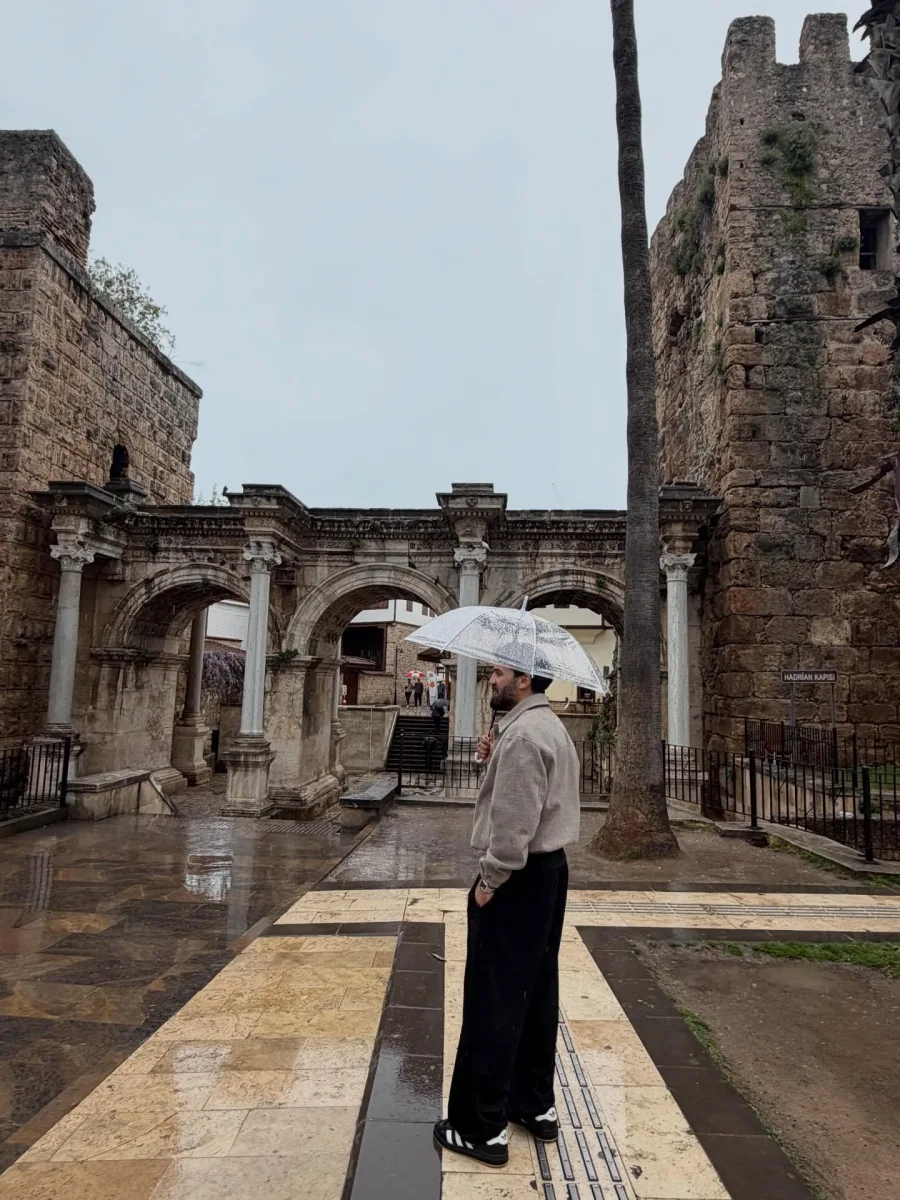 Zamiqin oğlu ilə Antalya tətili