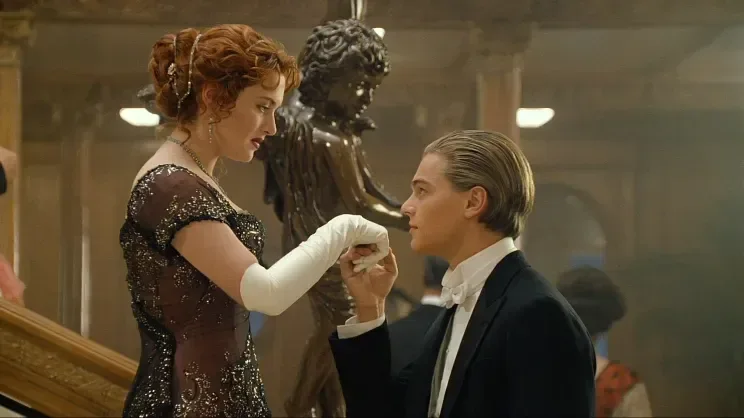 İspaniyada əlin öpülməsi seksual zorakılıq sayılacaq